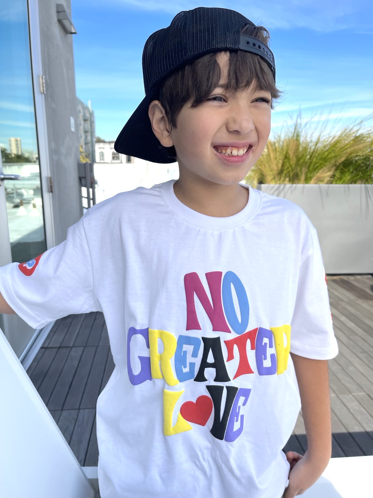 “No Greater Love” Puffy Tee – I am third culture clothing